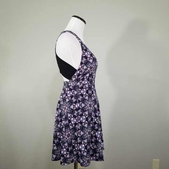 BCBGeneration Y2K Mini Dress XS Sleeveless Knit Cutout Blue Fog Kaleidoscope - Picture 7 of 12